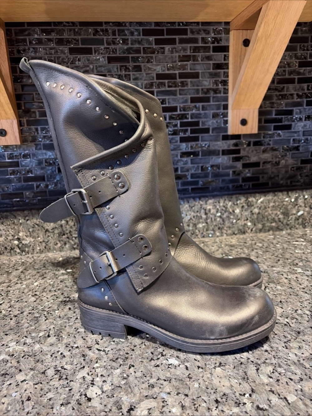 Musse & Cloud Felida Moto Boots Women's Size 8 Black Leather Mid Calf Buckle